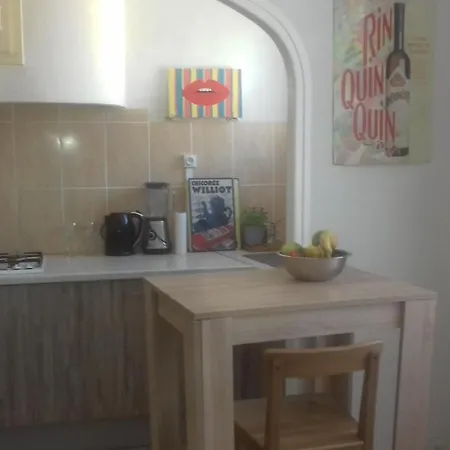 Les Arenes Maison Avec Garage Vakantiehuis